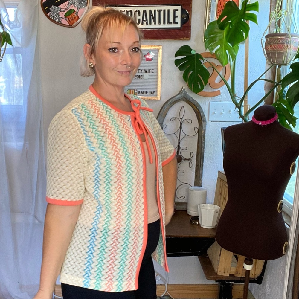Vintage Multicolored Polyester Tie Front Shirt sleeve jacket size small - Picture 6 of 16
